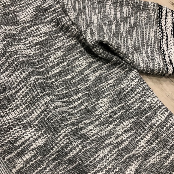 Ariat Cardigan - Picture 4 of 8